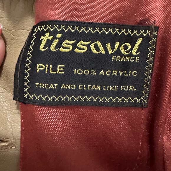 Vintage Faux Fur Jacket - Picture 2 of 2